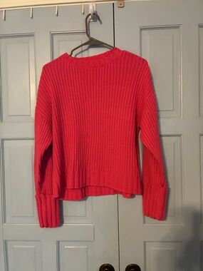 Chunky Hot Pink Ribbed Crewneck Sweater